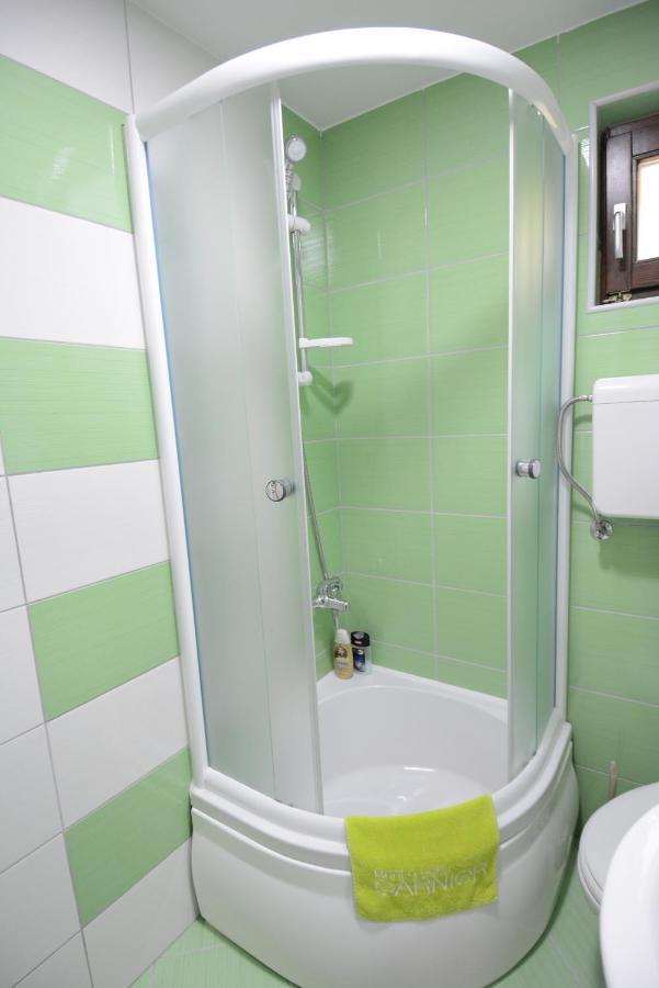 Apartmani Ogi I Ana Баина Баща Екстериор снимка